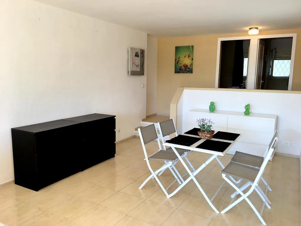 Apartamentos Politur 0*, Castell-Platja d'Aro